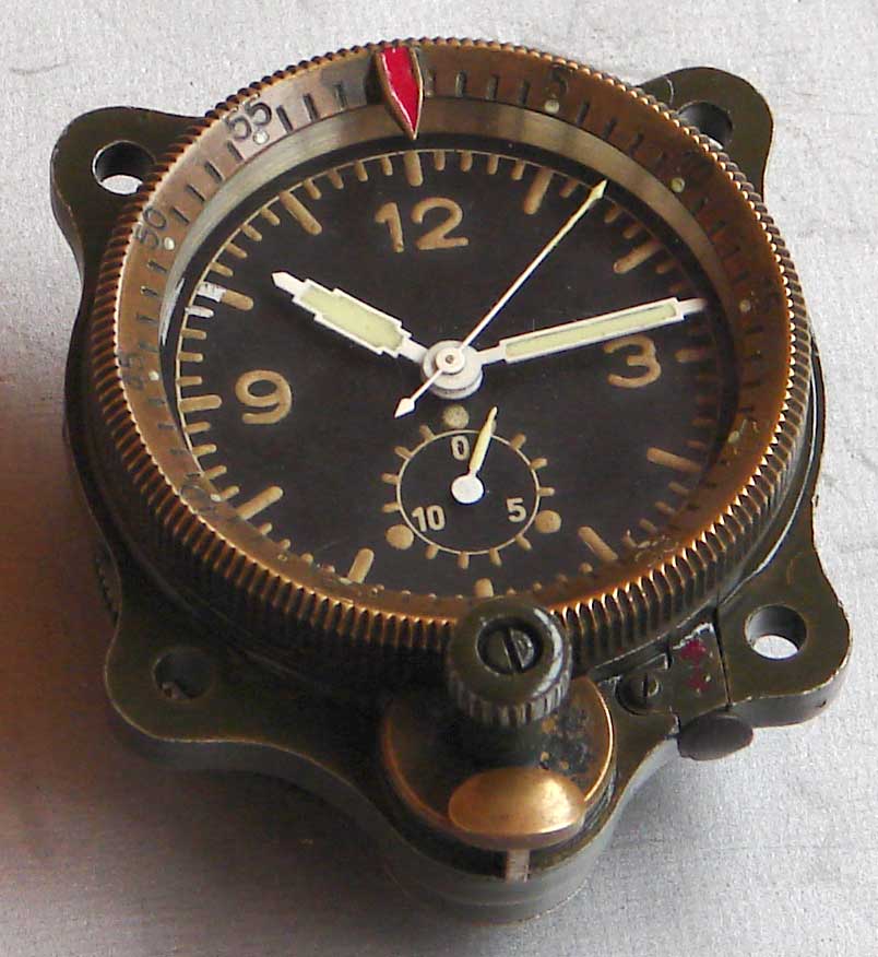 JUNGHANS 30BZ   WWII Messerschmitt ME 109 cockpit clock of Germany 